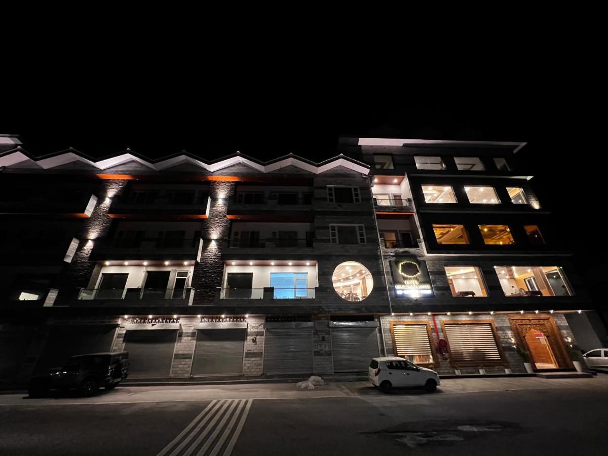 Hotel Himalayan Heritage Sarāhan Exteriör bild